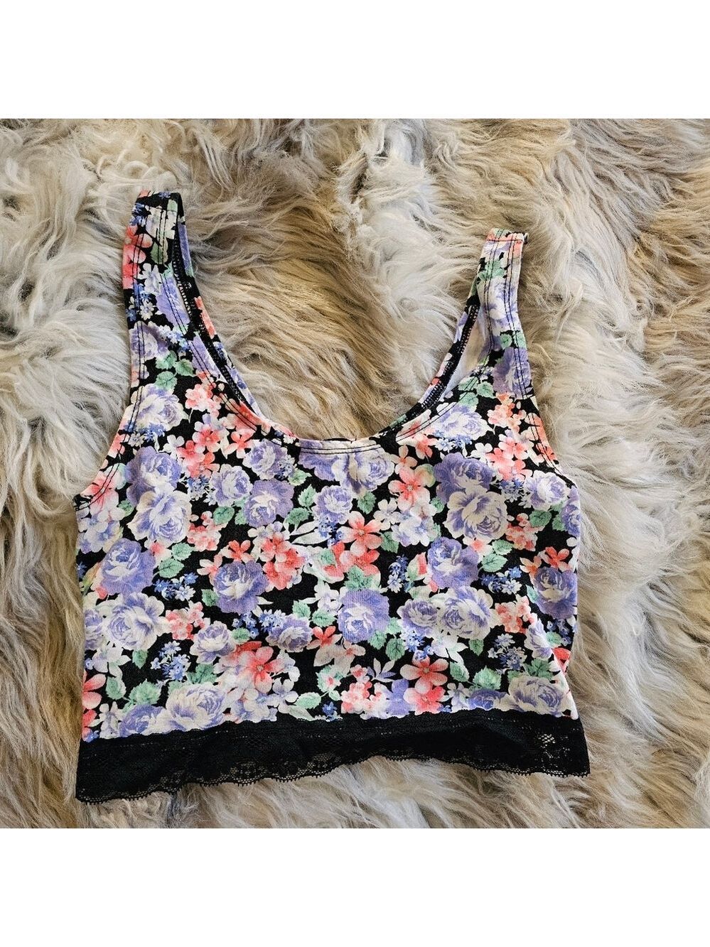 Floral Lace Trim Crop Top
